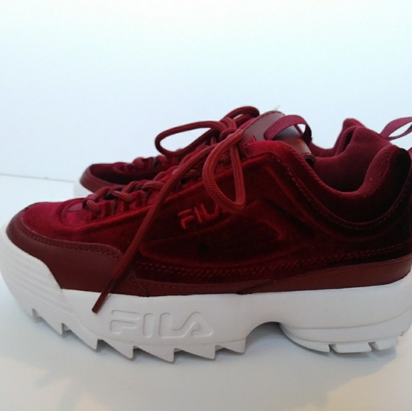 maroon fila shoes